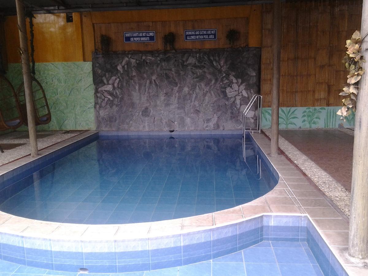 Makiling Onsen Hotel Лос Баньос Екстериор снимка